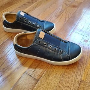 Spenco Total Support Malibu Leather Slip-on Sneakers